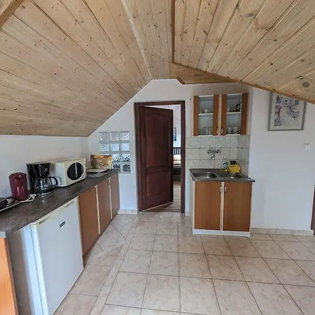 In - Balaton 20369 Zamárdi